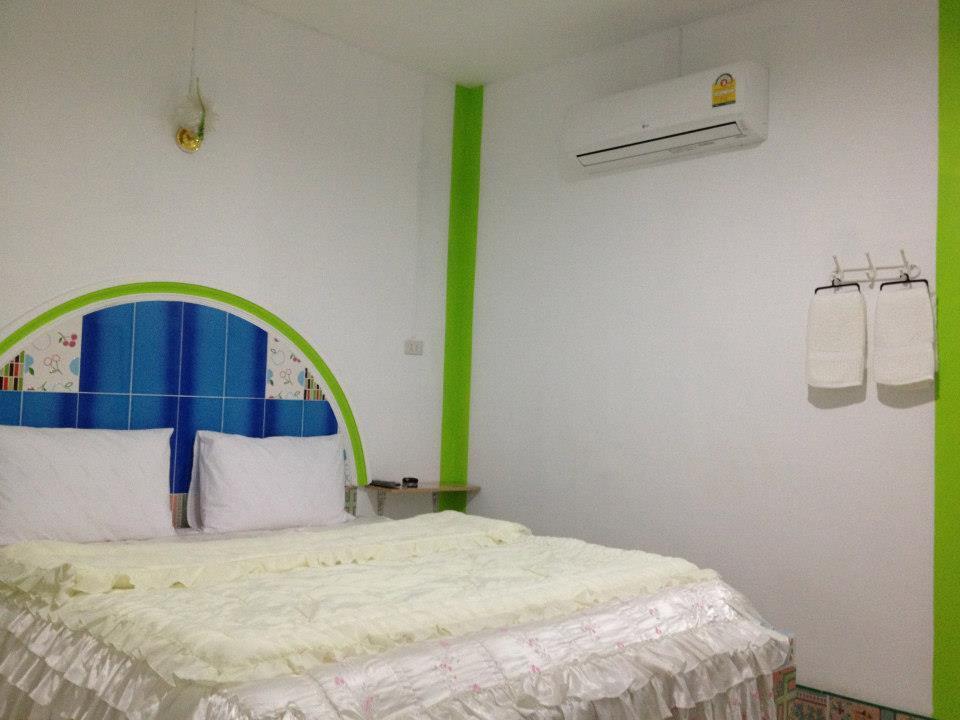 Jidapha Rooms Khlong Thom Esterno foto